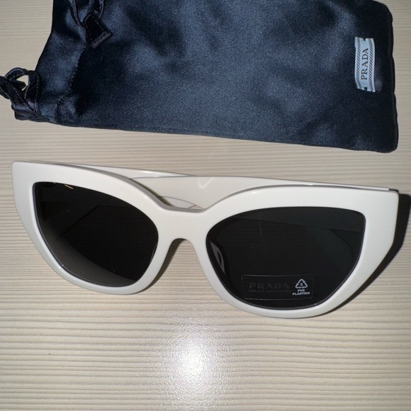 Prada Accessories - Prada Cream Cat-Eye Sunglasses with Dark Lenses